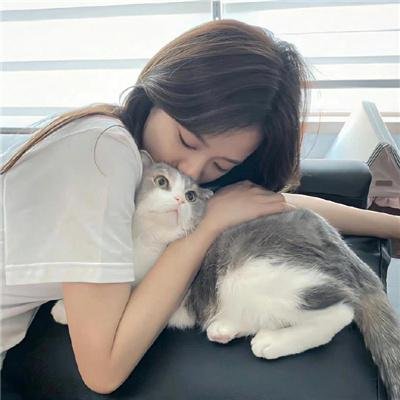 爱与泪相随